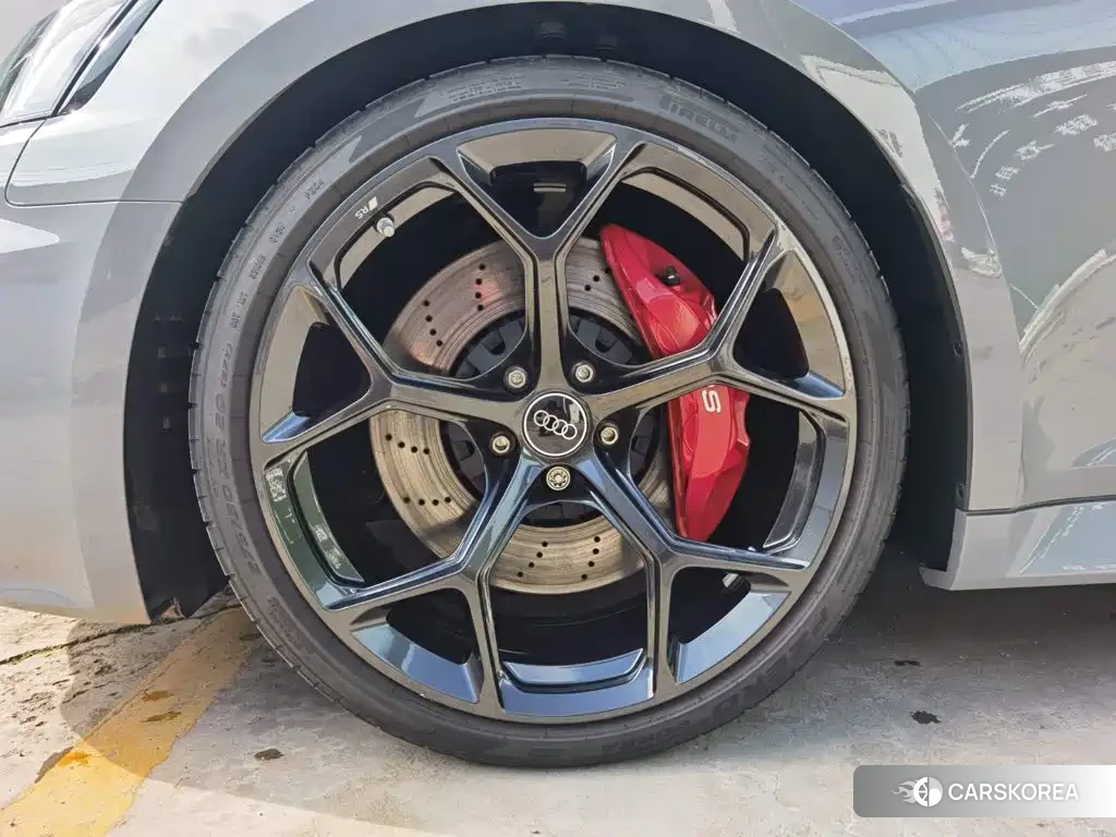 Audi RS 5 id 4674284 из Китая 14