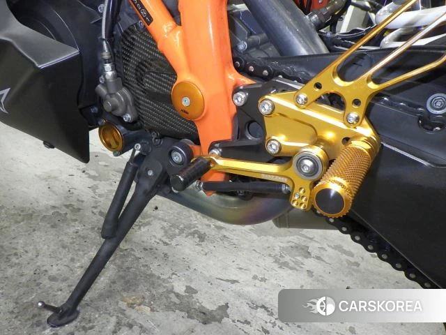 Проданный KTM 1290 SUPER DUKE R id 3998629 из Японии, фото 14