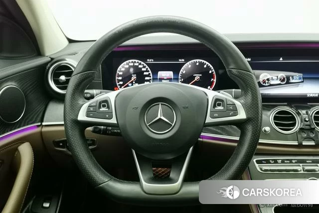 Mercedes-Benz E-class id 4210682 из Китая 14