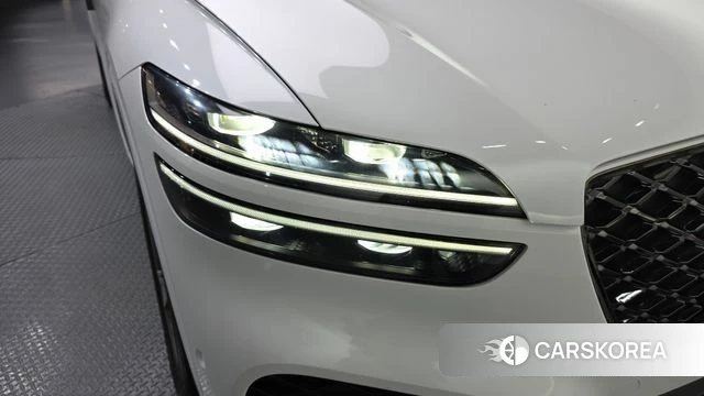 Genesis GV70 id 4383194 из Кореи 14