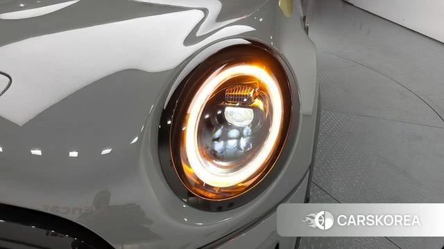 Mini Cooper Electric id 4202213 из Кореи 14