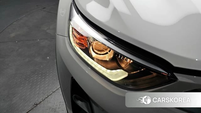 Kia Stonic id 4424994 из Кореи 14
