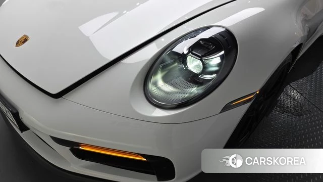 Porsche 911(992) id 4195282 из Кореи 14