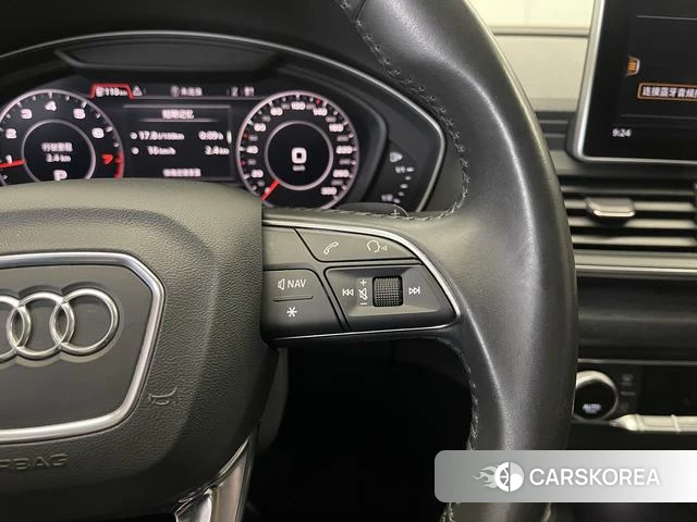 Audi Q5L id 4212464 из Китая 14
