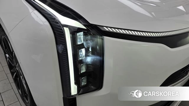 Kia The New K8 Hybrid id 4834100 из Кореи 14