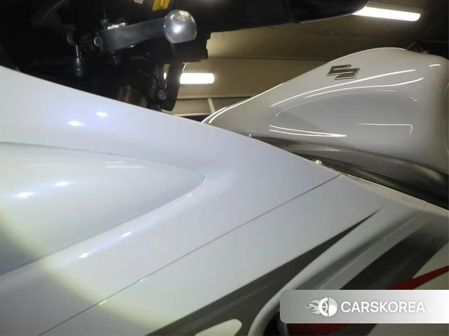 Suzuki GSX1300R HAYABUSA id 4183616 из Японии 14