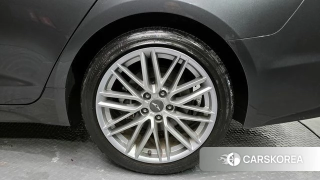 Genesis G70 id 4363094 из Кореи 14