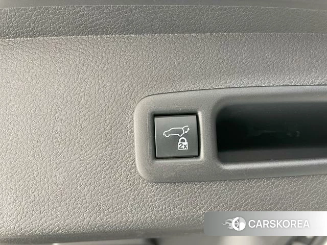 Toyota Saina id 4348795 из Китая 14