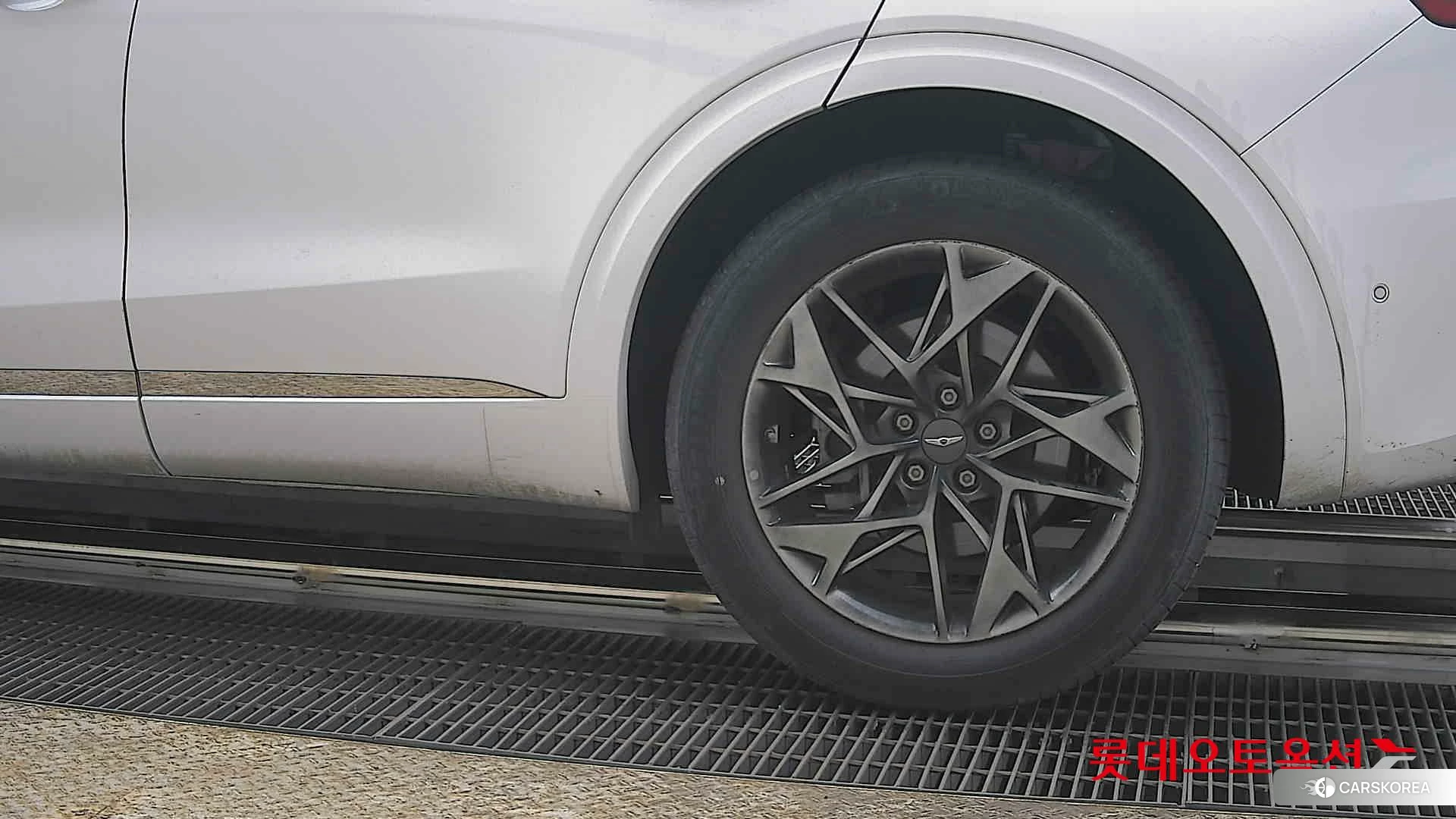 Hyundai GV70 id 3869356 из Кореи 14