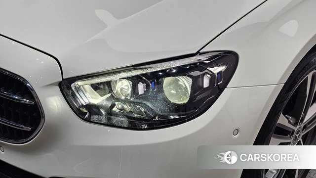 Mercedes-Benz E-Class W213 id 4636879 из Кореи 14