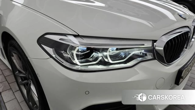 BMW 5 Series (G30) id 4543793 из Кореи 14