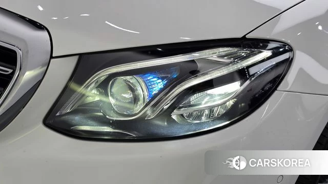 Mercedes-Benz E-Class W213 id 4435664 из Кореи 14