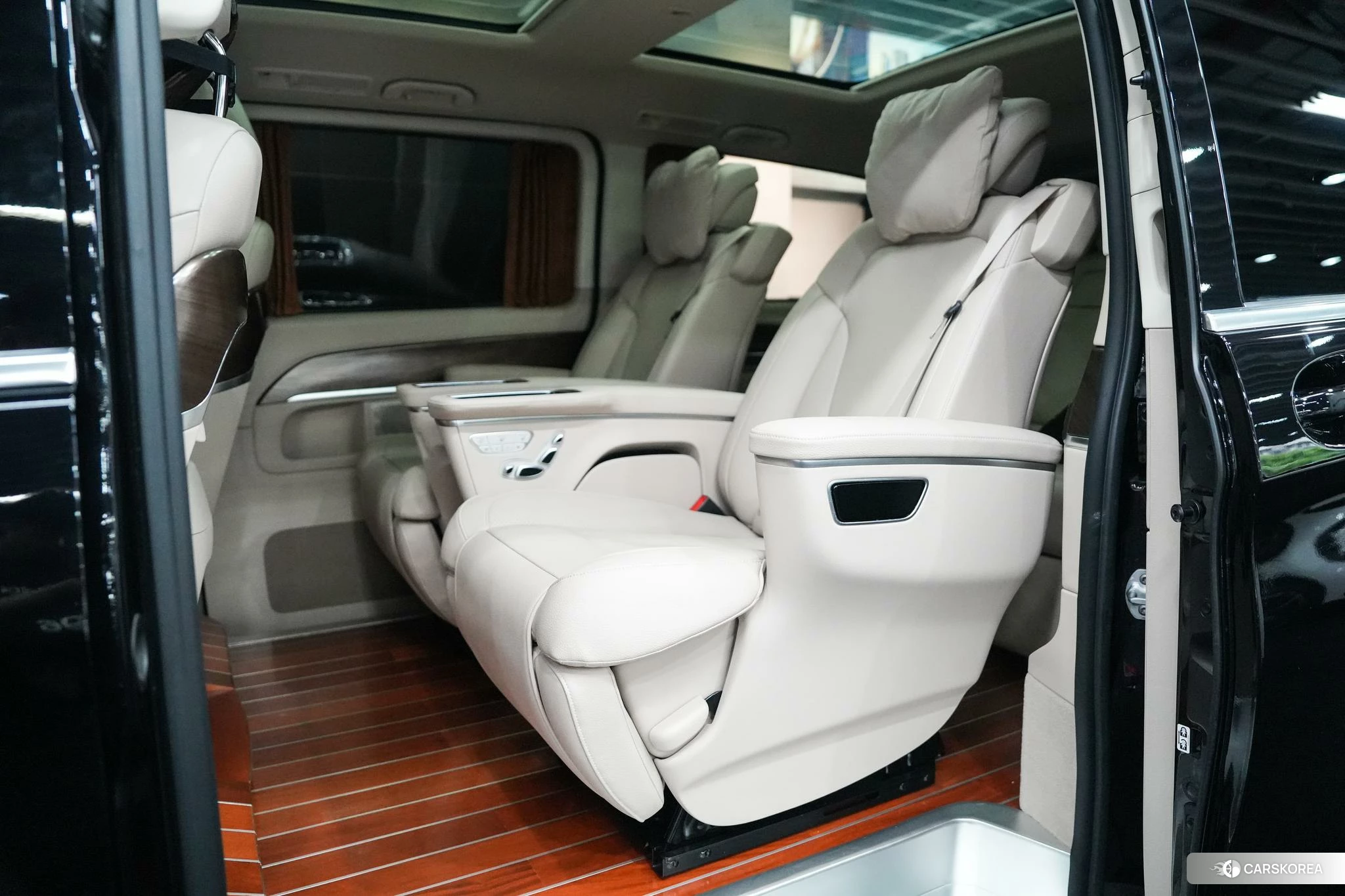 Mercedes-Benz V-class id 4487553 из Китая 14