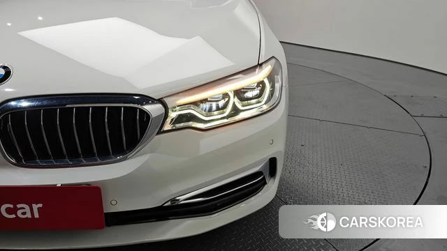 BMW 5 Series (G30) id 4429947 из Кореи 14