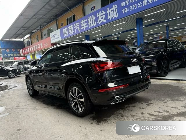 Audi Q5L id 4297962 из Китая 14