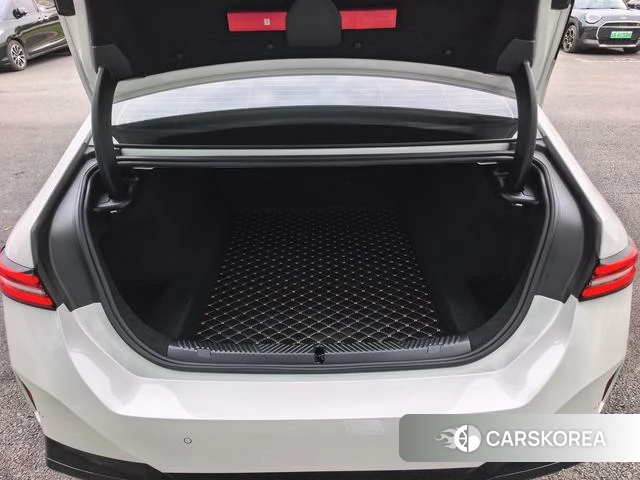 BMW 5 series id 4182477 из Китая 14