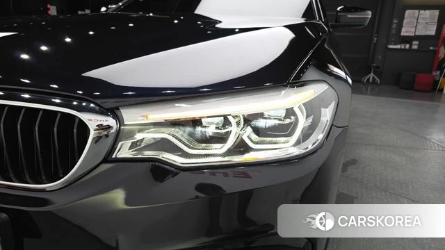 BMW 5 Series (G30) id 4625724 из Кореи 14