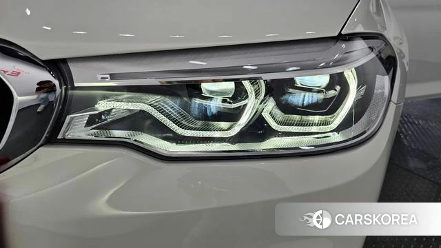 BMW 5 Series (G30) id 4356540 из Кореи 14