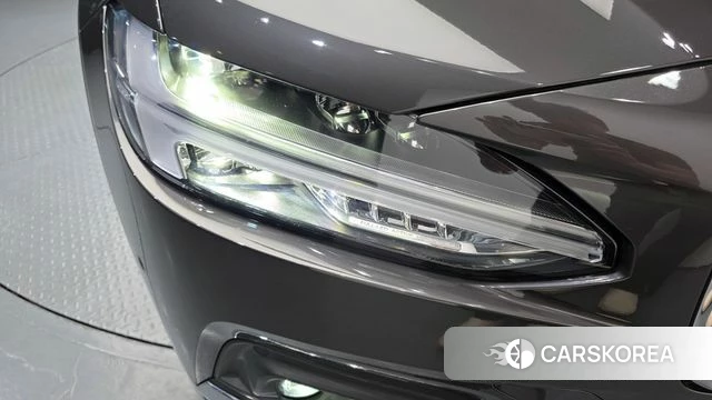 Volvo S90 id 4376025 из Кореи 14