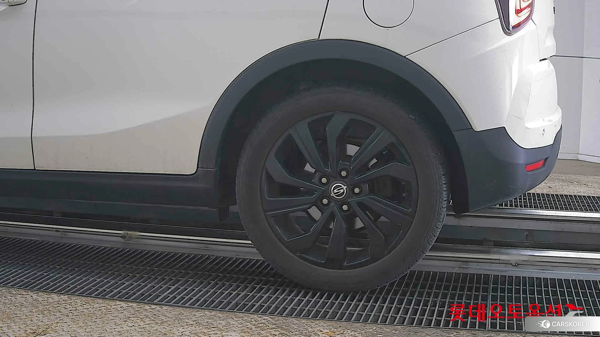 SsangYong Tivoli id 3869464 из Кореи 14