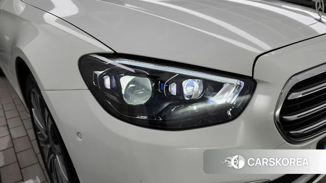 Mercedes-Benz E-Class W213 id 4584997 из Кореи 14