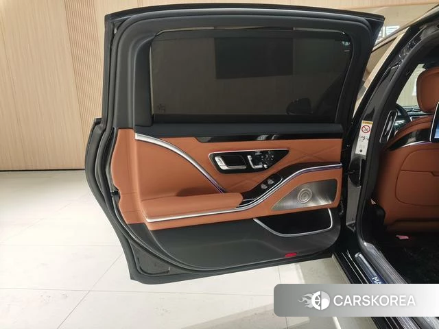 Mercedes-Benz Maybach S-class id 4333338 из Китая 14