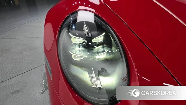 Porsche 911(992) id 4612189 из Кореи 14