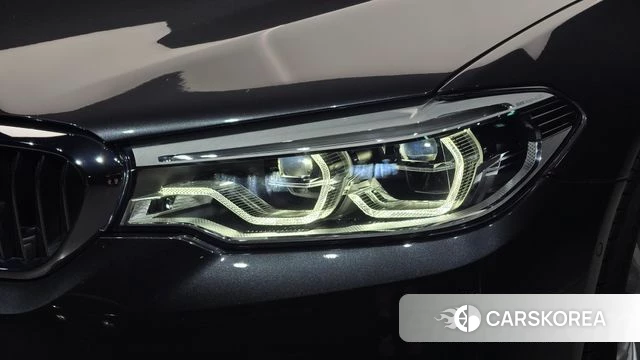 BMW 5 Series (G30) id 4677437 из Кореи 14