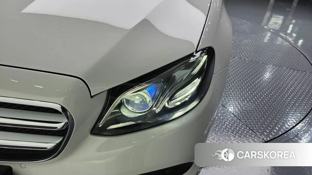 Mercedes-Benz E-Class W213 id 4651771 из Кореи 14
