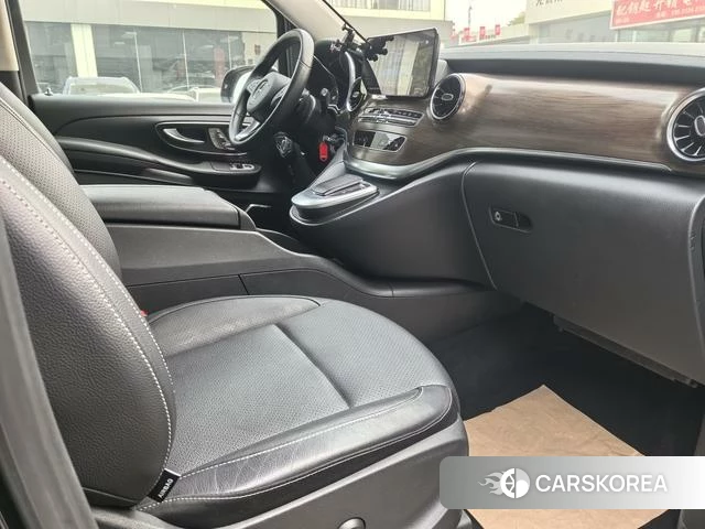 Mercedes-Benz V-class id 4256007 из Китая 14