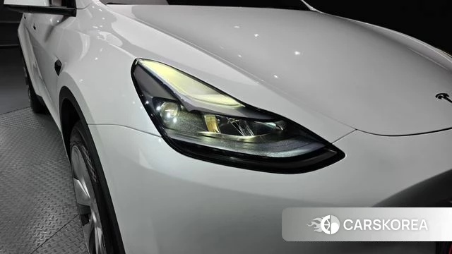 Tesla Model Y id 4523722 из Кореи 14