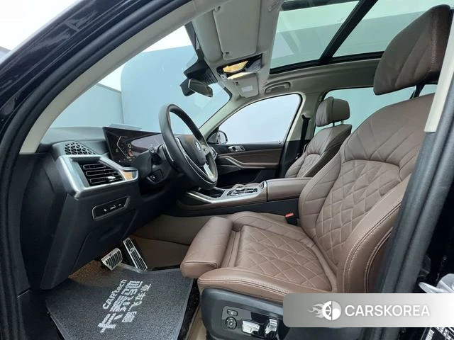 BMW X7 id 4218702 из Китая 14