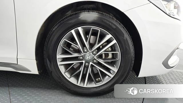 Hyundai Grandeur IG id 4459041 из Кореи 14