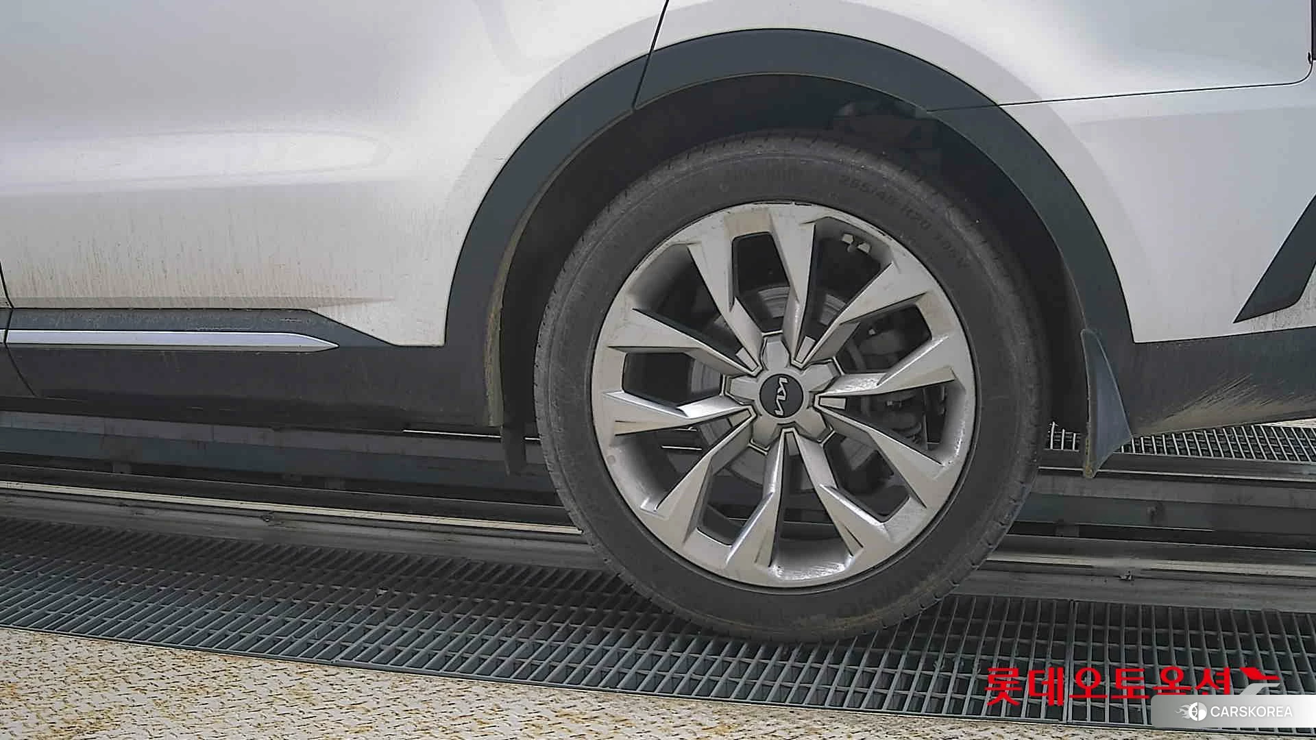 Kia Sorento id 4289527 из Кореи 14