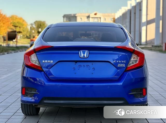 Honda Civic id 4272777 из Китая 14