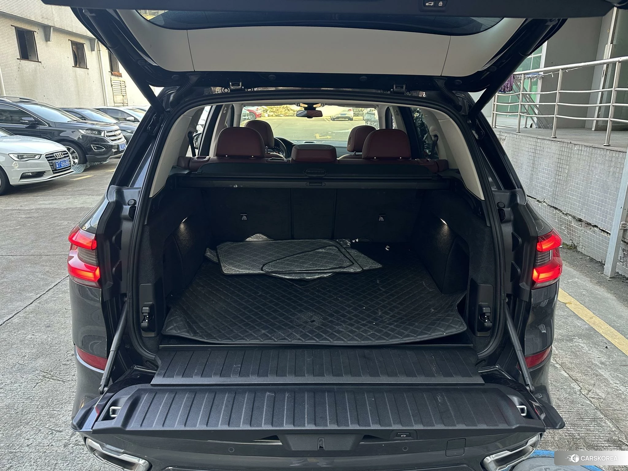 BMW X5 id 4504921 из Китая 14