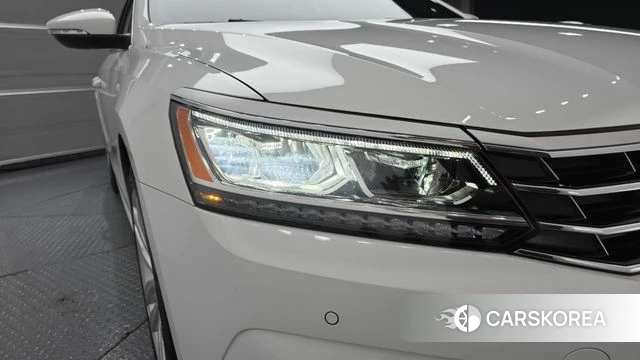 Volkswagen The New Passat id 4849966 из Кореи 14