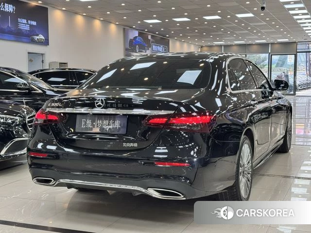 Mercedes-Benz E-class id 4259426 из Китая 14