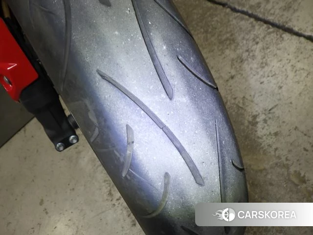 Проданный Honda CBR650R id 3997879 из Японии, фото 14