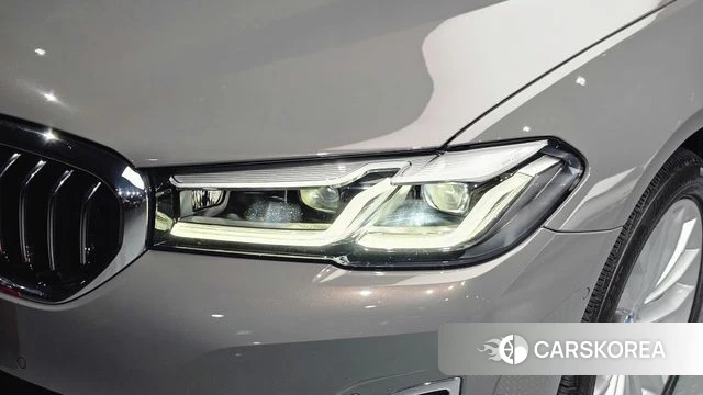 BMW 5 Series (G30) id 4794100 из Кореи 14