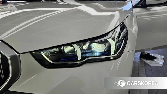 BMW 5 Series (G60) id 4493813 из Кореи 14