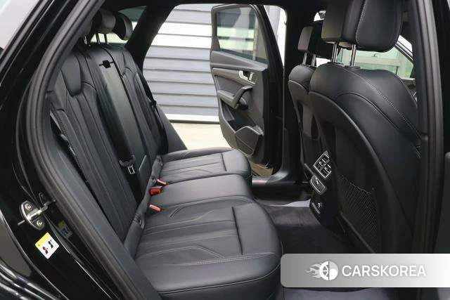 Audi Q5L id 4210454 из Китая 14