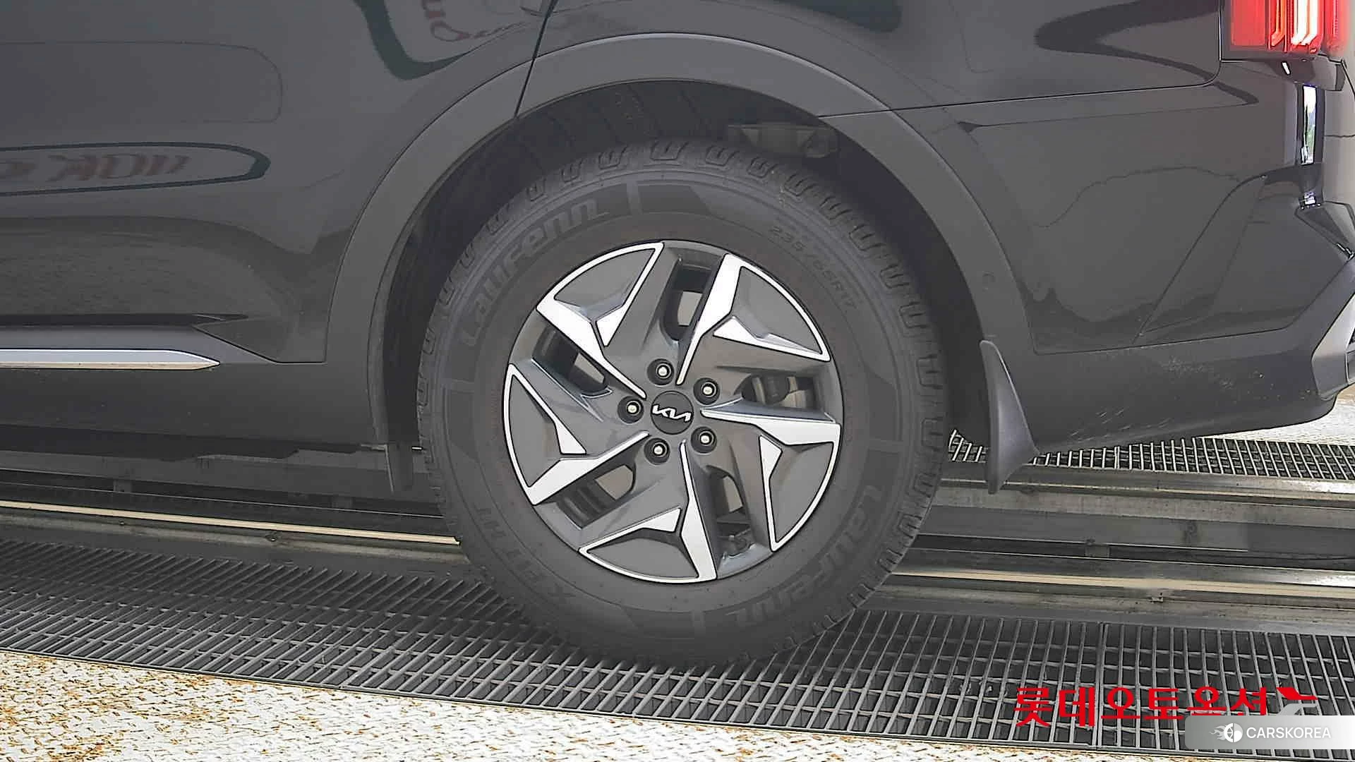 Kia Sorento Hybrid id 4909288 из Кореи 14