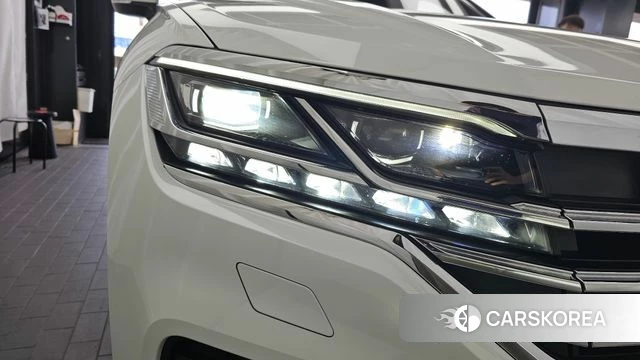 Volkswagen Touareg 3rd generation id 4500084 из Кореи 14