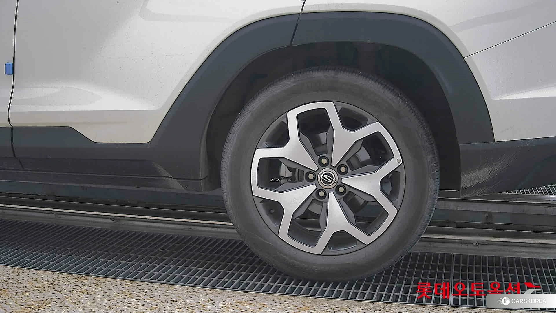 SsangYong Torres id 4289662 из Кореи 14