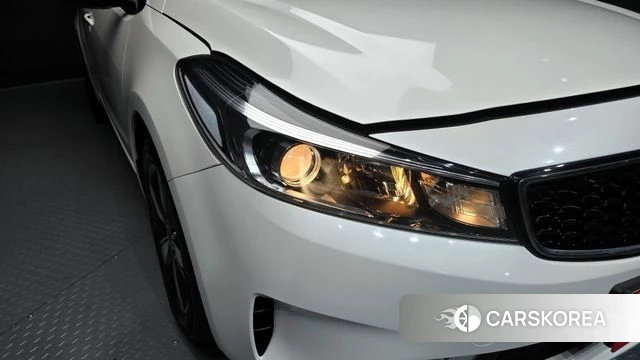 Kia The New K3 id 4225789 из Кореи 14