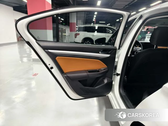 Volkswagen Bora id 4259884 из Китая 14