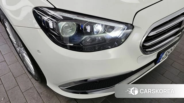 Mercedes-Benz E-Class W213 id 4280855 из Кореи 14