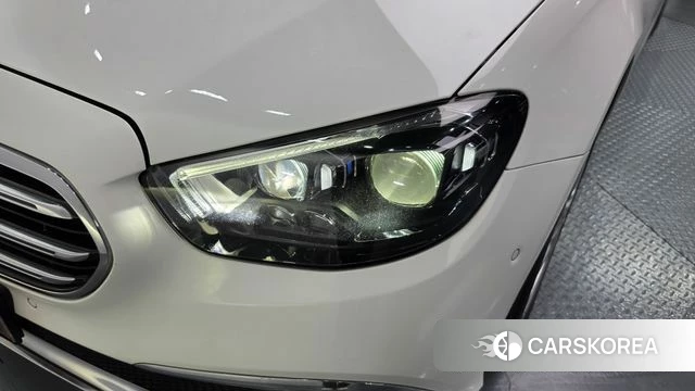 Mercedes-Benz E-Class W213 id 4698036 из Кореи 14