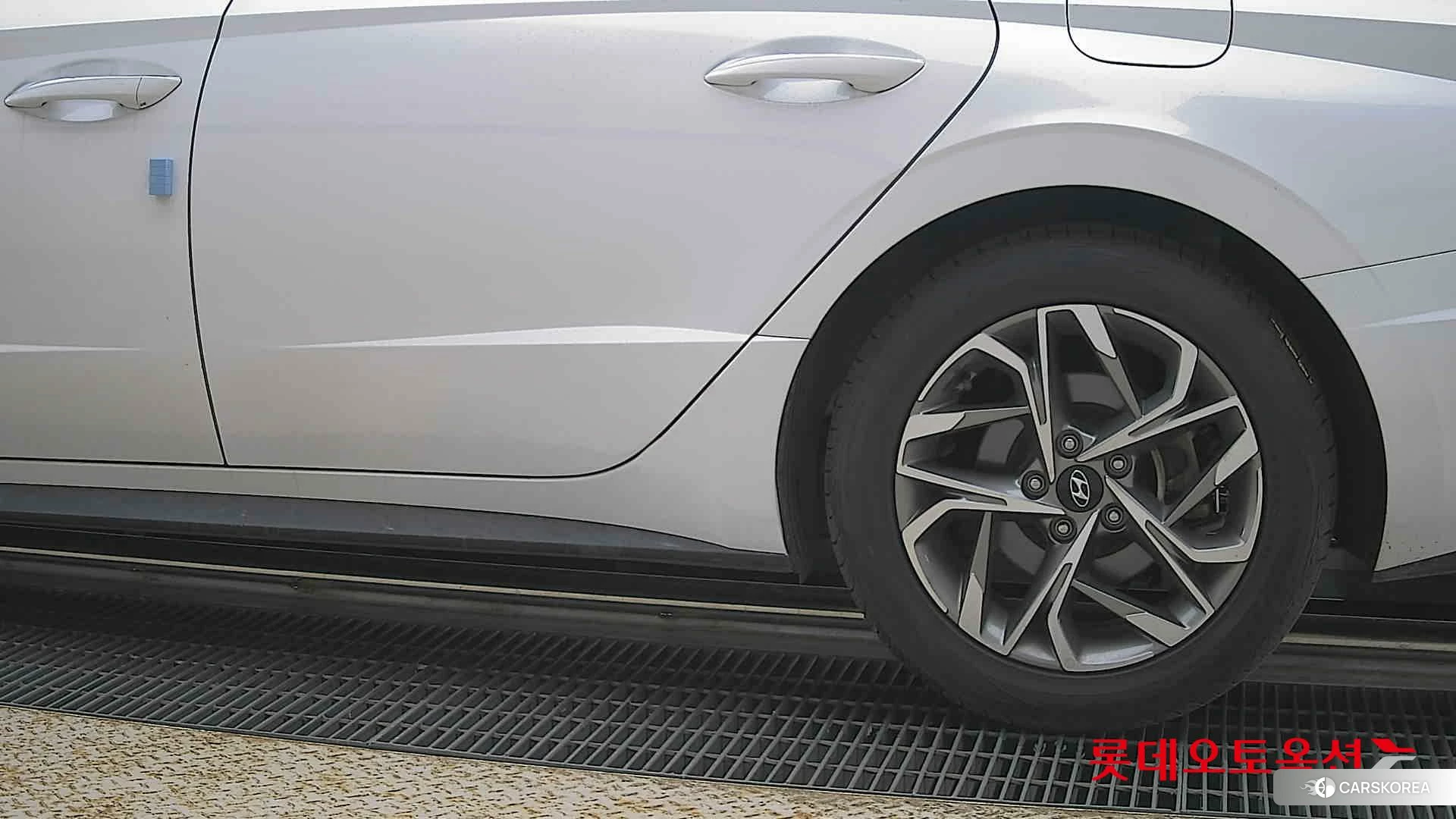 Hyundai Sonata id 4347279 из Кореи 14